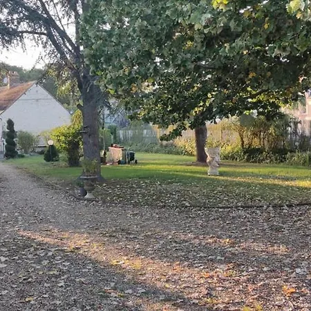 Le gîte de Poulas Couffy Extérieur photo